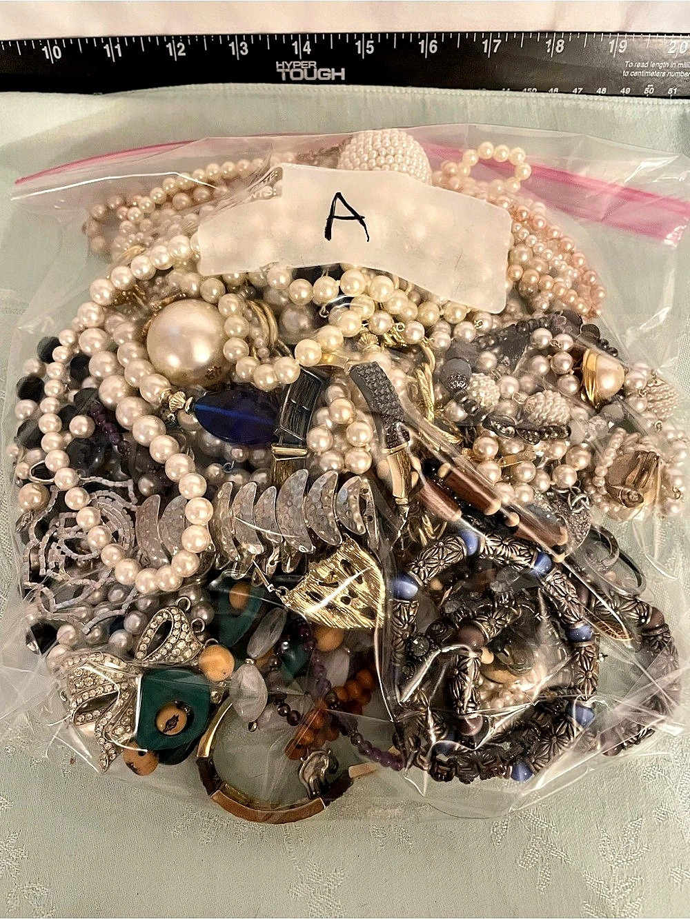 Assorted Pearl Jewelry Lot in White & Gold